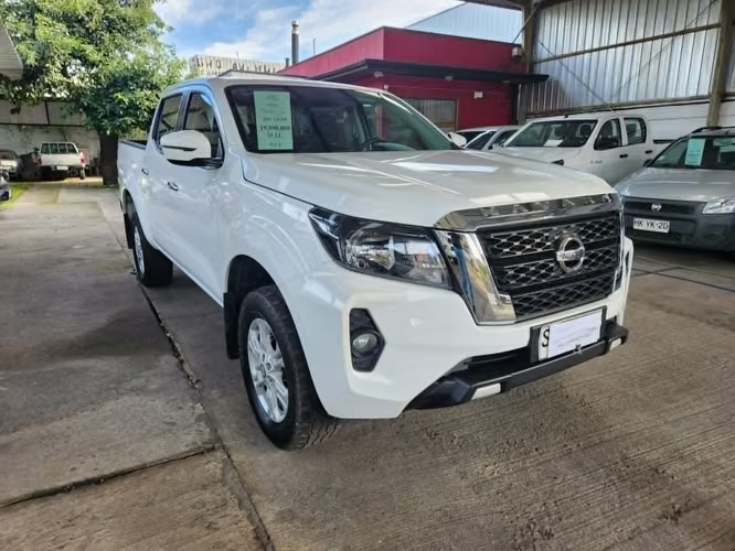 Nissan Navara 4x4 XE full equipo, recibo vehiculos