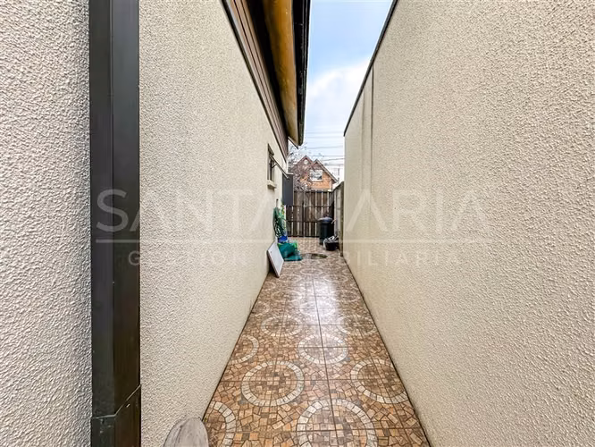 Casa en venta de 3 dorm. en Concepción