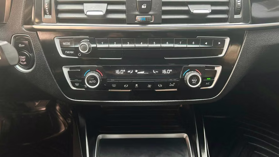 BMW 118i  Millennial 1.5 AUT (2018)