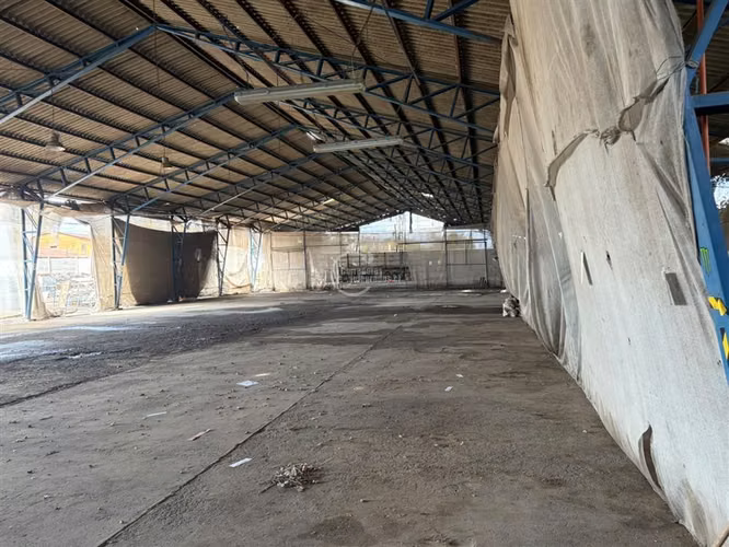 Industrial en venta en Santa María