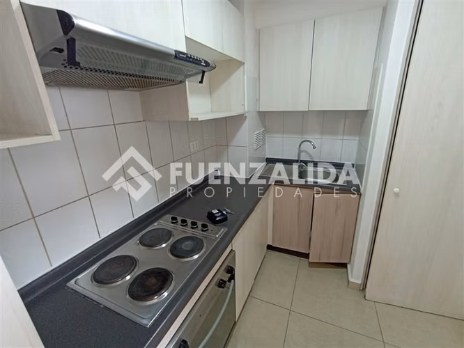 Depto. en venta de 2 dorm, 2 baños y est. en La Cisterna