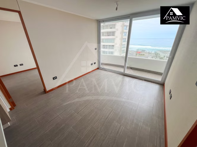 Departamento Tipo Mariposa en Arriendo en Distrito Cavancha 2-