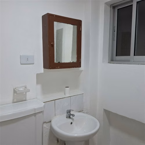 Arriendo DEPARTAMENTO en Barrio Parque Forestal en Santiago - Imagen 12
