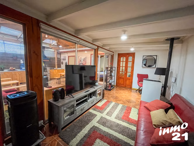 Casa En Pasaje Cerrado – Cerca De Av. Martín Lutero