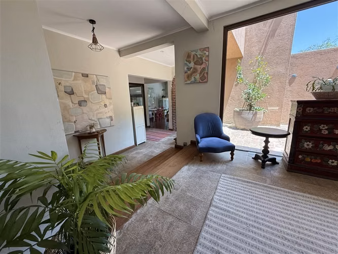 Casa en venta de 5 dormitorios La Reserva de Chicureo