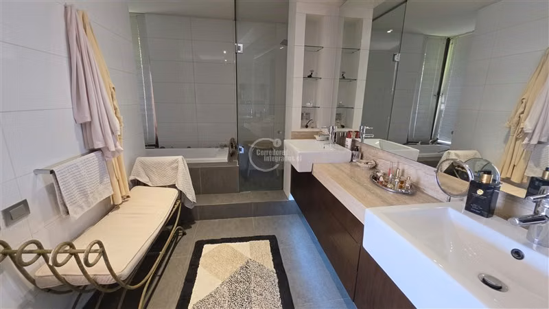 Golf M. 3 dorm, servicio, estar, terraza, terreno, 3 est