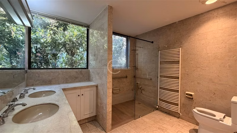 Casa en arriendo de 3 dorm. Golf Las Lomas, Lo Barnechea