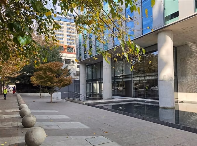 Local Comercial Sin Habilitar en Arriendo en Providencia
