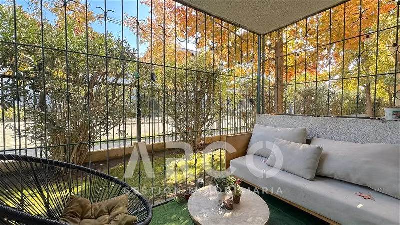 En venta 3 dorm. con patio de luz y terraza +Estacionamiento