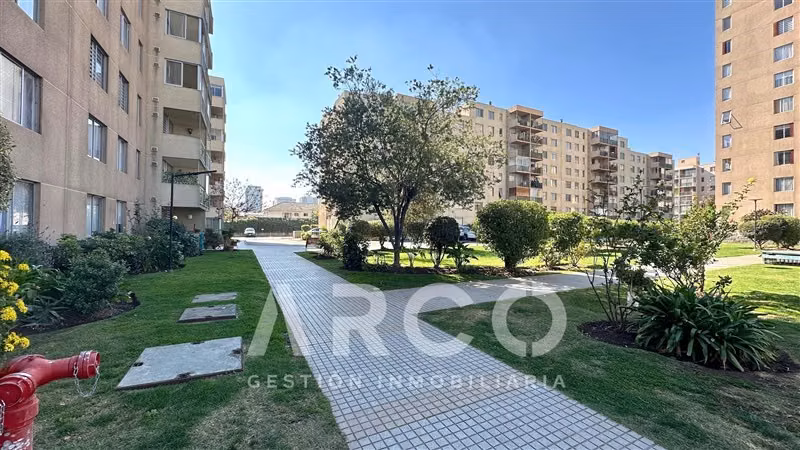 En venta 3 dorm. con patio de luz y terraza +Estacionamiento