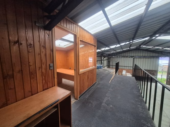 ARRIENDO EN PUERTO MONTT Bodega + Camara frio LAGUNITAS