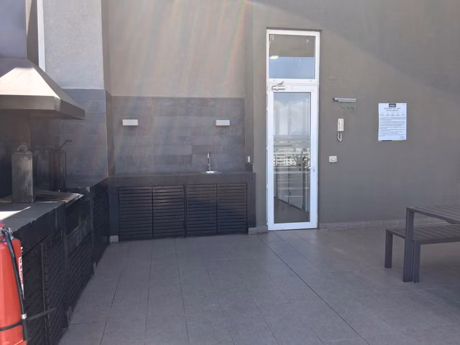 Vendo departamento 2 hab 2 baños 1 bodega super nuevo,edificio moderno - Imagen 4