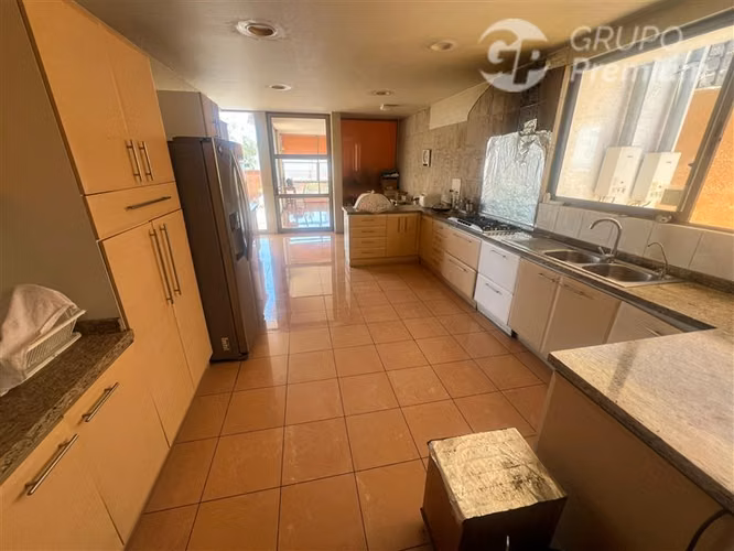 Exclusiva Casa Alto valor en venta de 4 dorm. en Iquique - Imagen 21