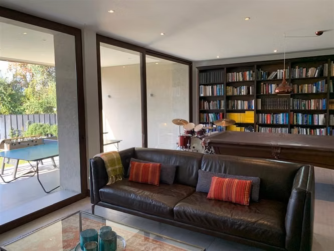 Moderna casa Golf Lomas de la Dehesa, sitio plano