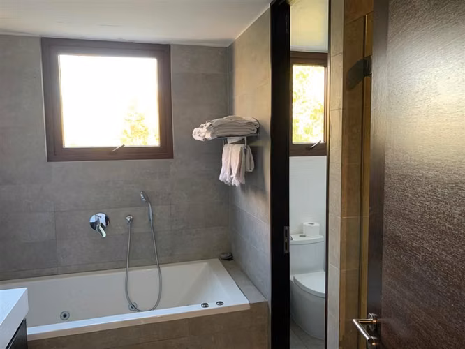 Moderna casa Golf Lomas de la Dehesa, sitio plano