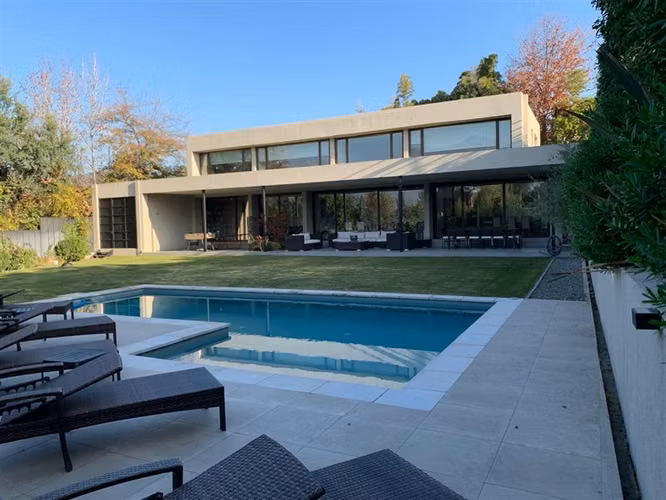 Moderna casa Golf Lomas de la Dehesa, sitio plano