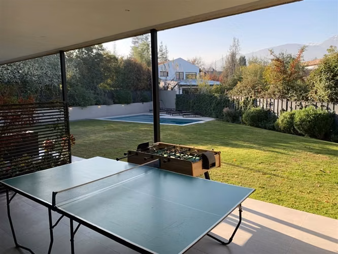 Moderna casa Golf Lomas de la Dehesa, sitio plano