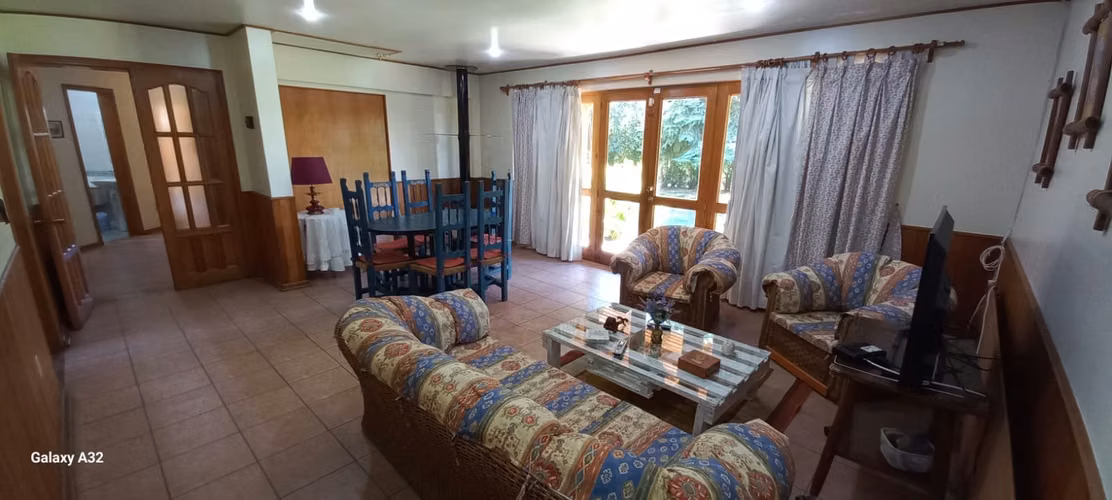 Se Vende Hermosa Casa Estilo Chileno en Parcela – Romeral