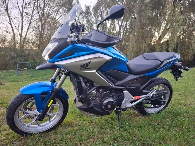 Nc750x