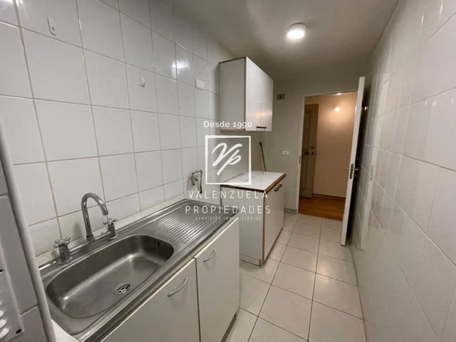 CONDOMINIO LOS ABEDULES 3 DORMITORIOS 1 BAÑO ESTACIONAMIENTO