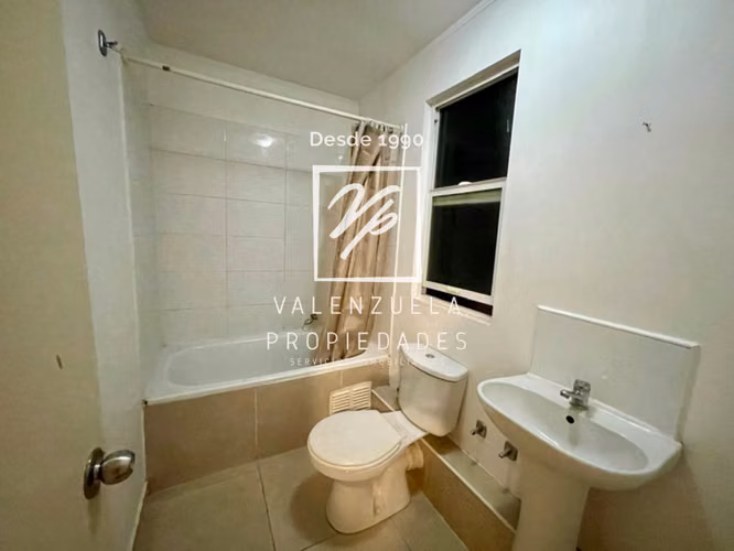 Cómoda Casa en Labranza con Acceso y Locomoción