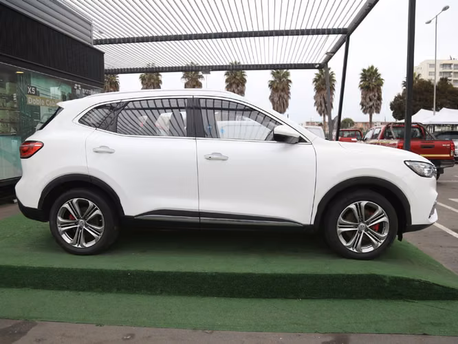 MG HS 2023 - Imagen 4