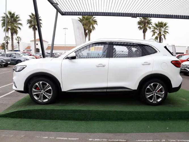 MG HS 2023 - Imagen 5