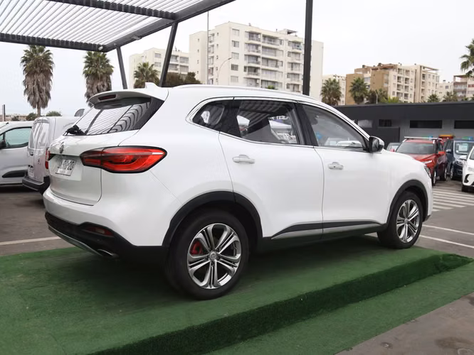 MG HS 2023 - Imagen 8
