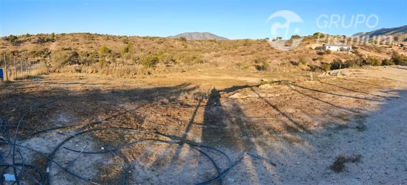 Parcela con 2 casas en Melipilla