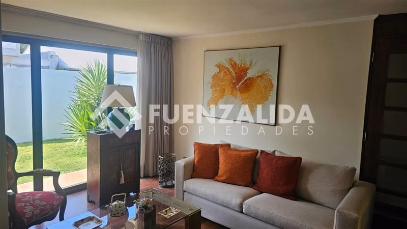 Excelente casa en venta de 3 dorm. en Vitacura - Imagen 3