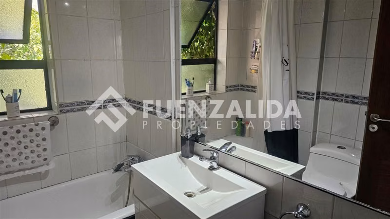 Casa en venta de 3 dorm. en Vitacura