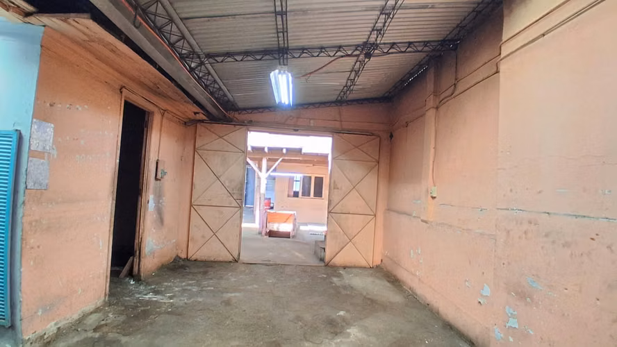 ¡Oportunidad! Local Comercial en Arriendo, Carlos Valdovinos 1033, San Miguel.