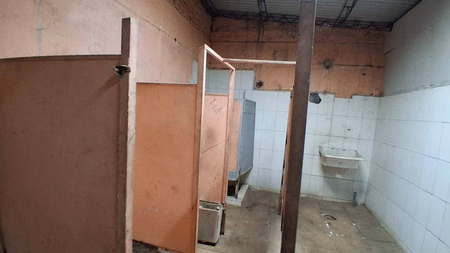 ¡Oportunidad! Local Comercial en Arriendo, Carlos Valdovinos 1033, San Miguel.