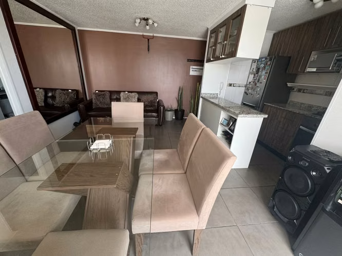 Se Vende lindo y remodelado departamento