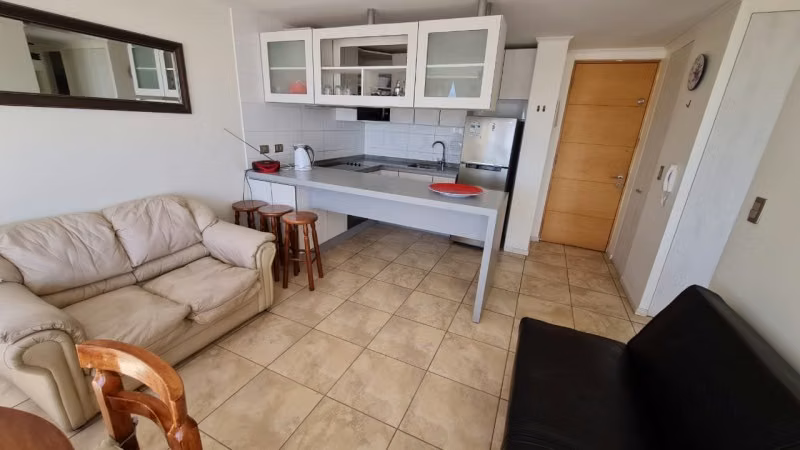 Departamento amoblado en piso 8 – Costa Peñuelas II
