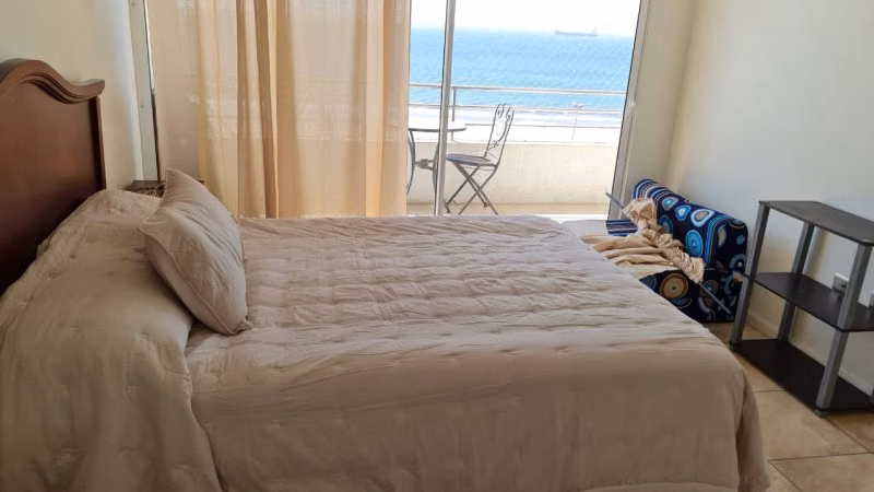 Departamento amoblado en piso 8 – Costa Peñuelas II