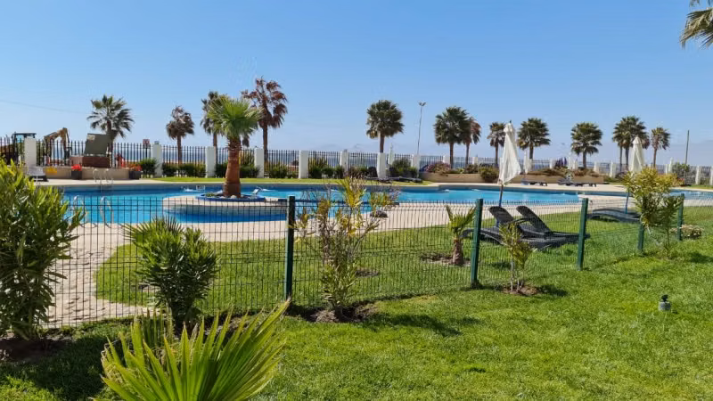 Departamento amoblado en piso 8 – Costa Peñuelas II