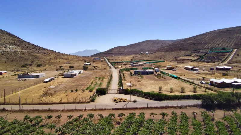 Se vende terreno en condominio