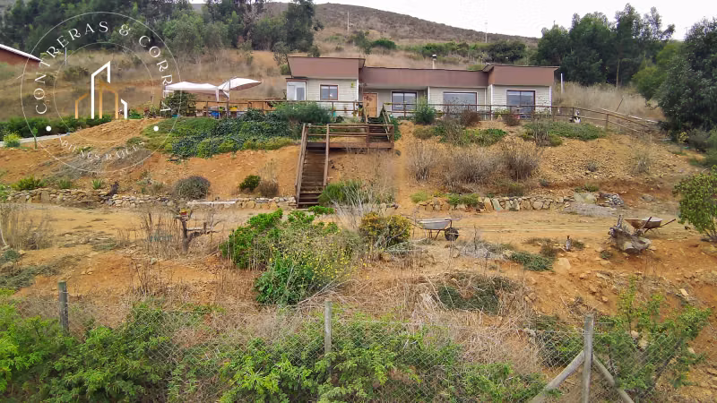 Parcela con casa y gran terreno en Altovalsol