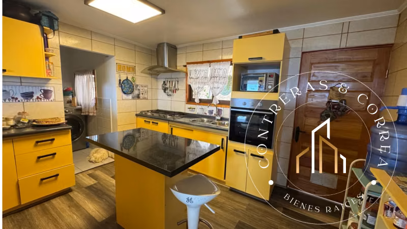 Parcela con casa y gran terreno en Altovalsol