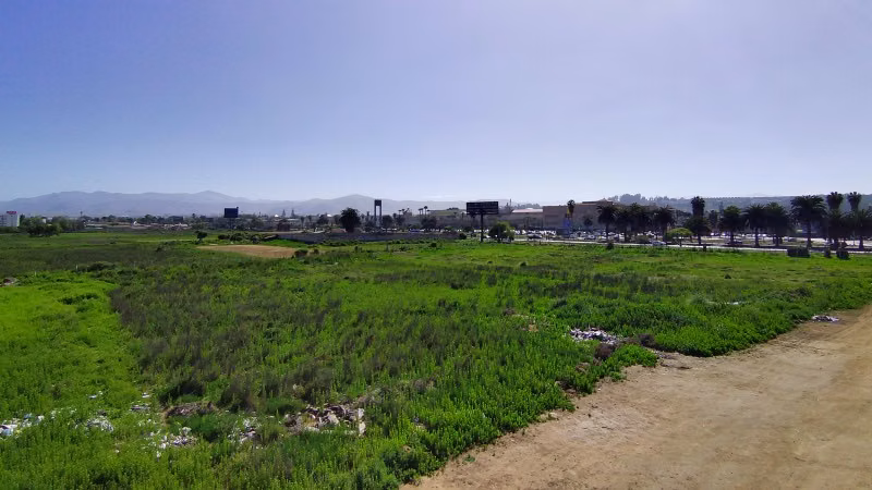 Terreno en La Serena: 28,400 m² en Ubicación Estratégica