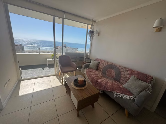 Se arrienda departamento en condominio Playa Pacifico