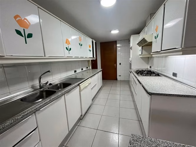 Oportunidad en el centro de Talca de 4 dorm.