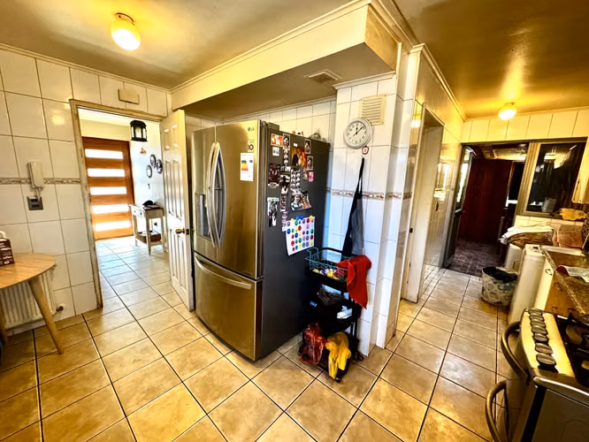 Compromiso a compra | 3 pisos | +230 M2 (164281)