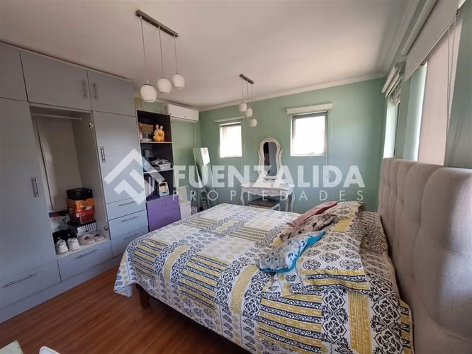 Casa en venta de 5 dorm. 4 ba en Talagante Colegio Trebulco