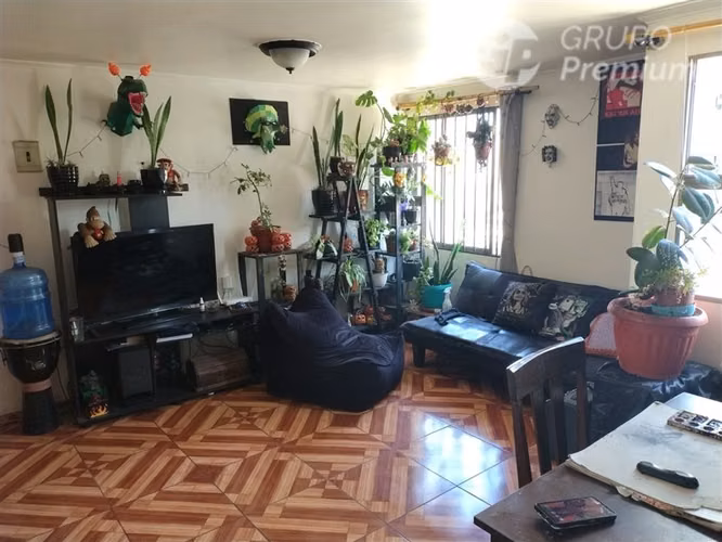 DPTO venta 1533UF de 2 dorm 1 baño. en Estación Central