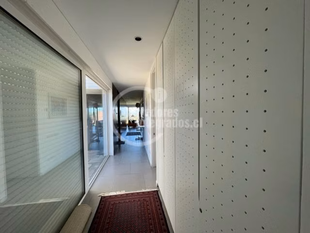 Casa en venta de 5 dorm. en Santo Domingo