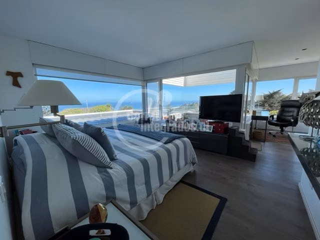 Casa en venta de 5 dorm. en Santo Domingo