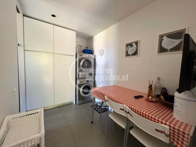 Casa en venta de 5 dorm. en Santo Domingo