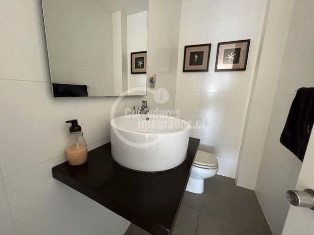 Casa en venta de 5 dorm. en Santo Domingo